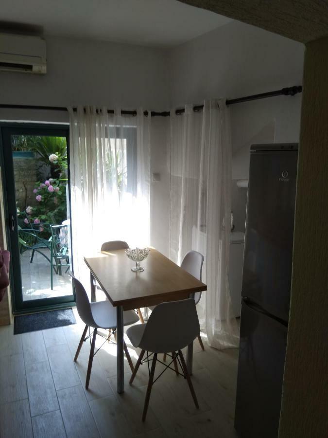 Studio Apartman Gracija Herceg Novi Exterior foto
